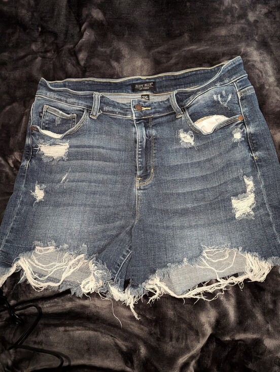 Judy Blue Pants - Judy blue 2XL Denim Cutoff Jeans Boho Distressed Comfort Stretch Beachy Cool